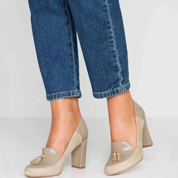 YDN Beige Tassels Block High Heels Suede Patent Leather Fringed Round Toe Pumps - Picture 1 of 6
